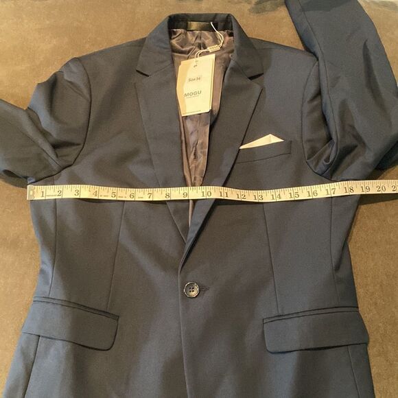 Men’s Blue Slim Fit 2 Piece Suit
OneButton Notched Lapel Jacket 34 Pants 31 NWT - Picture 6 of 14